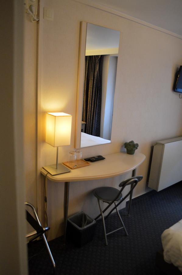 Hotel Honfleur ميدل كيرك المظهر الخارجي الصورة