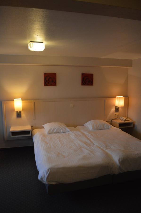 Hotel Honfleur ميدل كيرك المظهر الخارجي الصورة