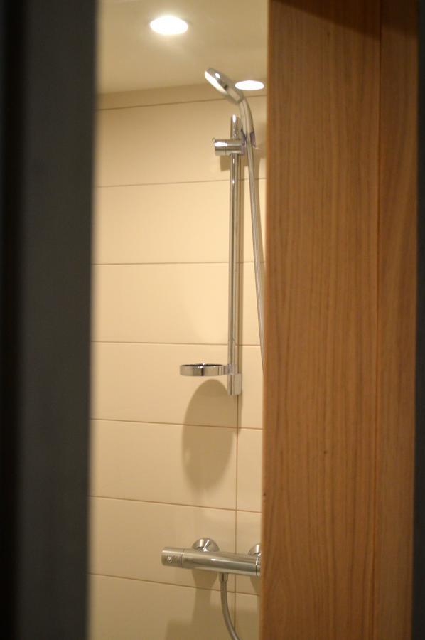 Hotel Honfleur ميدل كيرك المظهر الخارجي الصورة