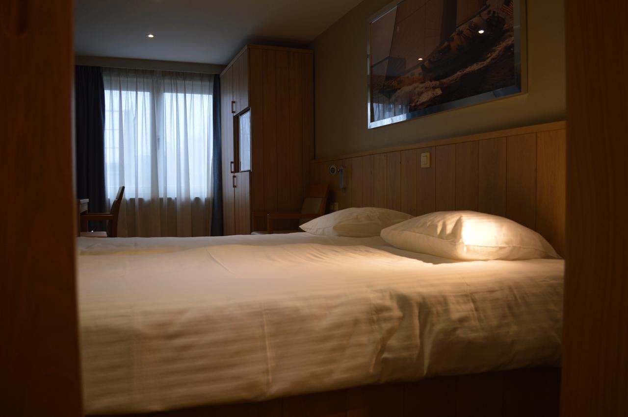 Hotel Honfleur ميدل كيرك المظهر الخارجي الصورة